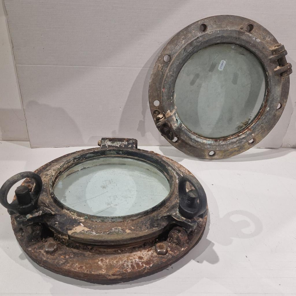 Set van 2 patrijspoorten,  mix van staal en koper messing, Ophalen of Verzenden, Gebruikt, Motorboot of Zeilboot, Gebruiksvoorwerp