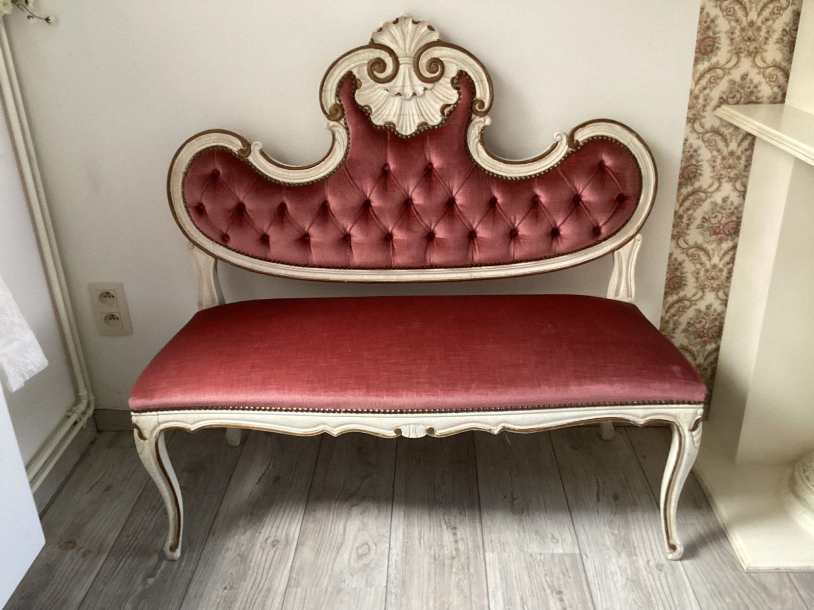 PRACHTIG VINTAGE ROCOCO BOUDOIR BANKJE ( QUEEN ANN ), Ophalen