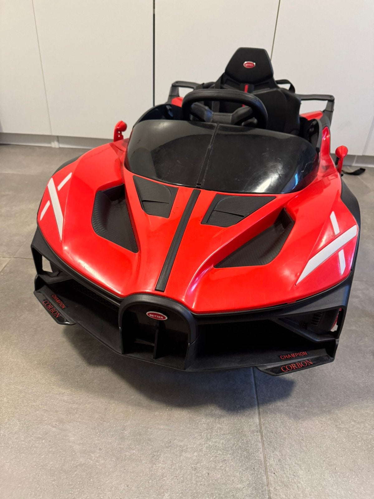 Mooie elektrische speelgoed auto, Ophalen of Verzenden, Zo goed als nieuw