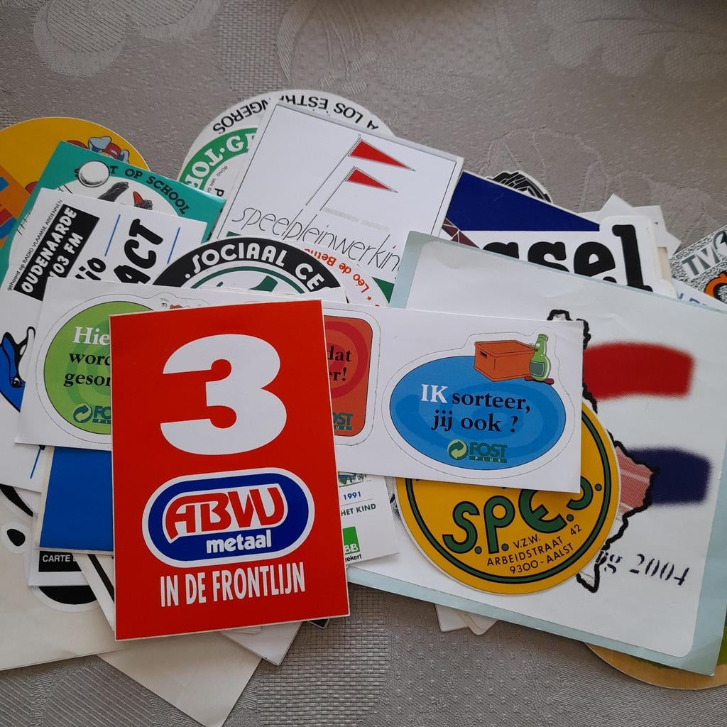 Lot van 87 stickers  - allerlei., Ophalen of Verzenden
