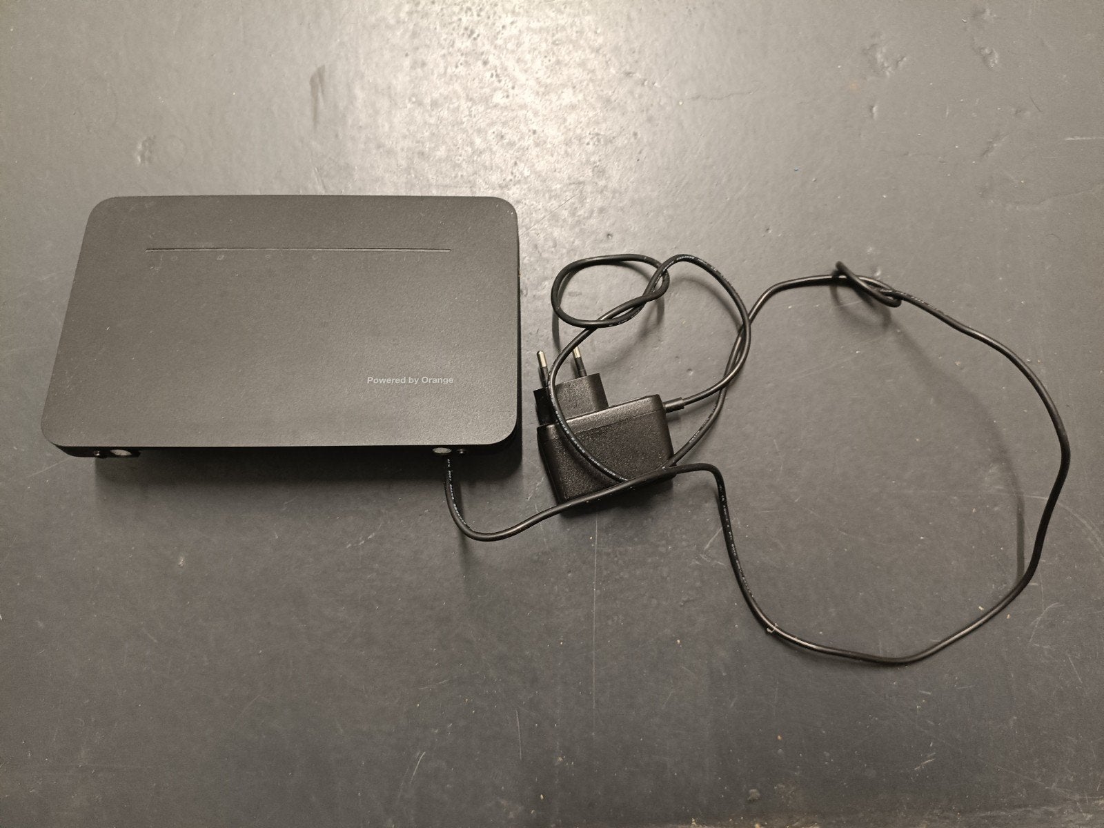 Flybox orange, Informatique & Logiciels, Routeurs & Modems, Enlèvement ou Envoi