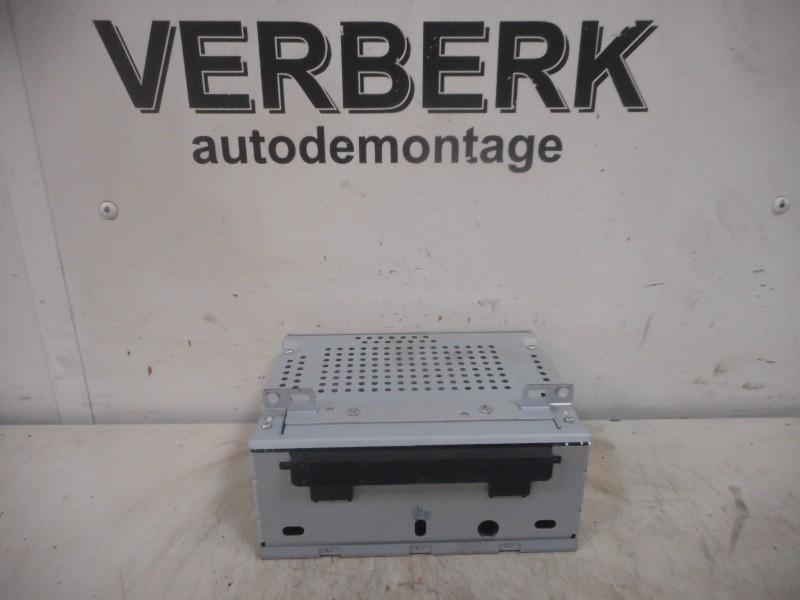 CD SPELER Ford Focus (01-1970/-) (fm5t19c107kh), Gebruikt, Ford