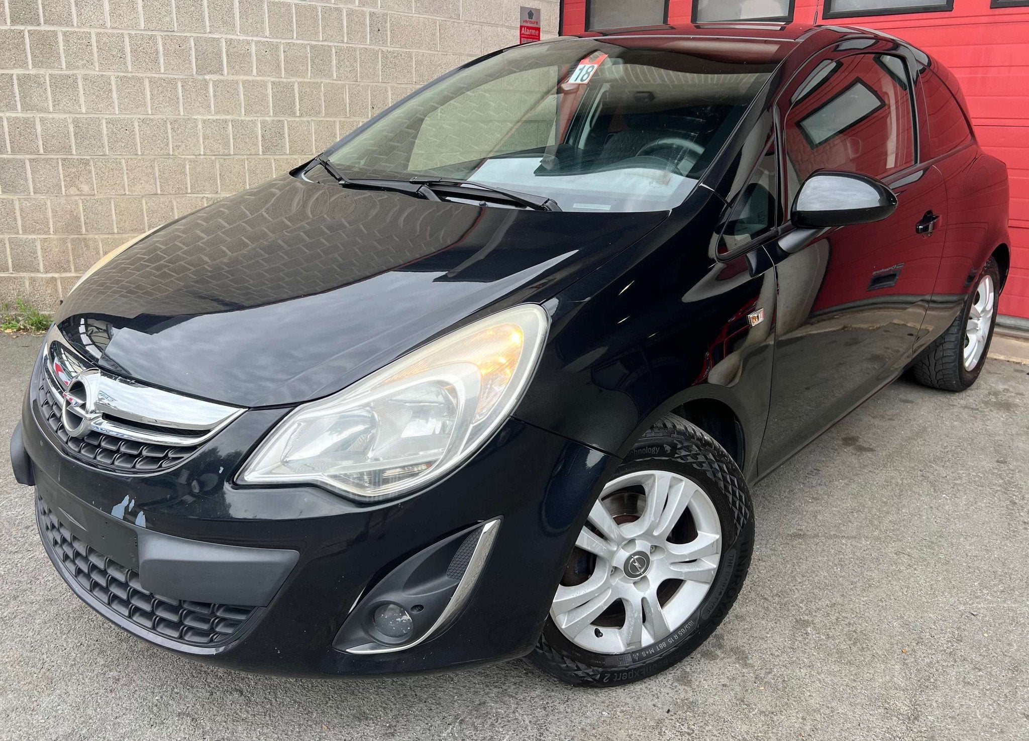 Opel Corsa 1.2i Enjoy + CLIM + CAR-PASS, Autos, Euro 5, Achat, 63 kW, Entreprise