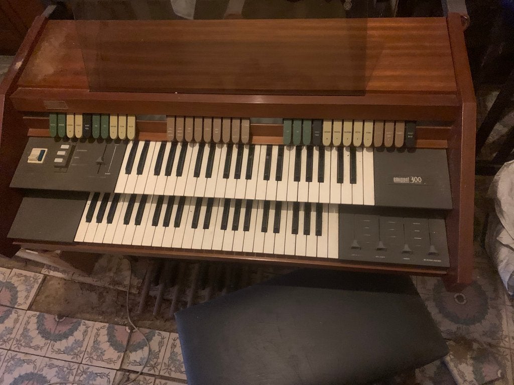 Gratis Eminent 300 analoog orgel (moet weg dinsdag 13/10/26), Muziek en Instrumenten, Ophalen, Gebruikt, 2 klavieren, Orgel