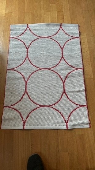 tapis en plastique, marque Pappelina/qualité supérieure, Rouge, Comme neuf, Enlèvement, Modern