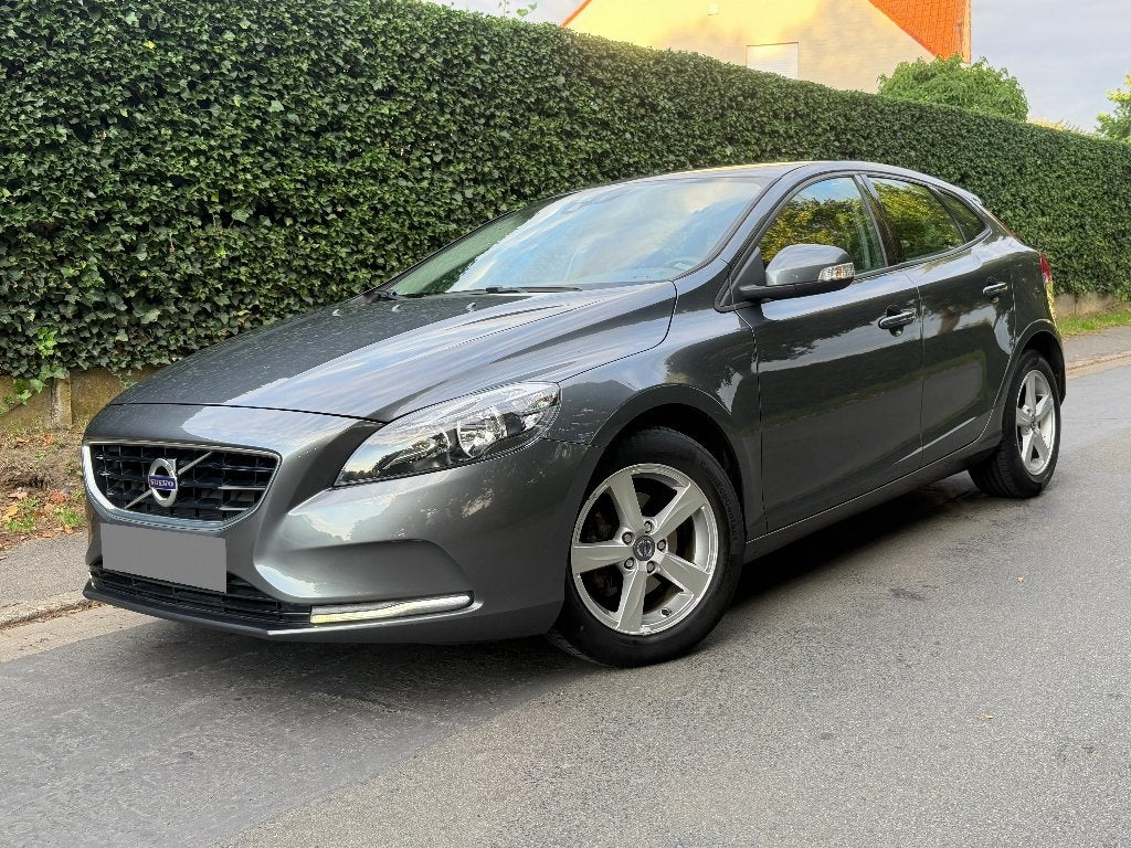 Volvo V40 2013 Camera GPS Parkeersensoren 124000km, Auto's, Zwart, USB, 5 deurs, Particulier