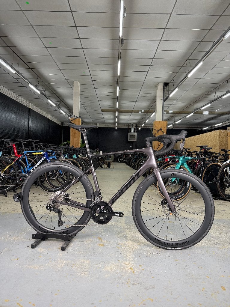 Giant Defy Advanced Di2 Carbon Racefiets, Enlèvement, Comme neuf