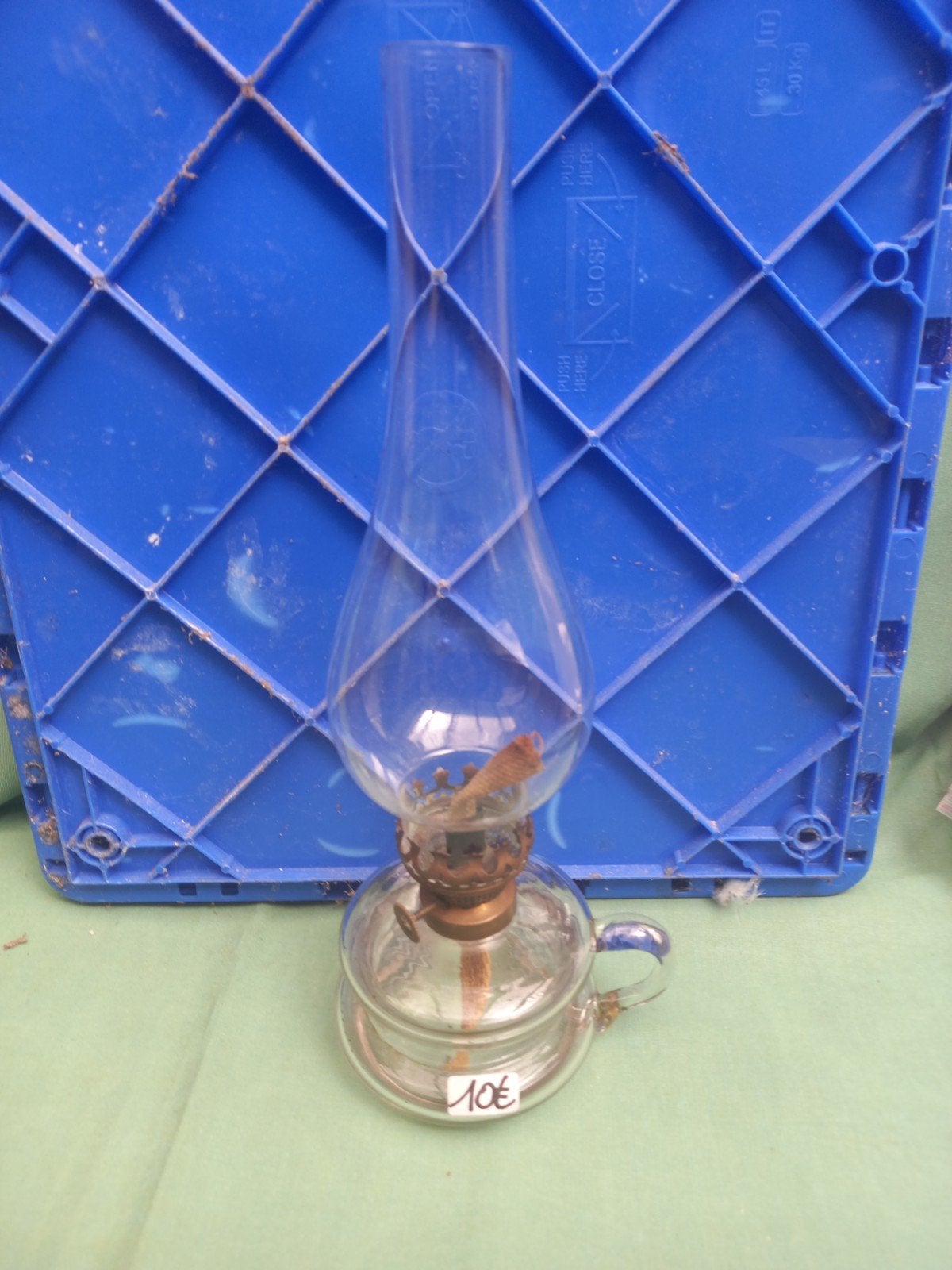 Glazen olielamp, Ophalen, Olielamp