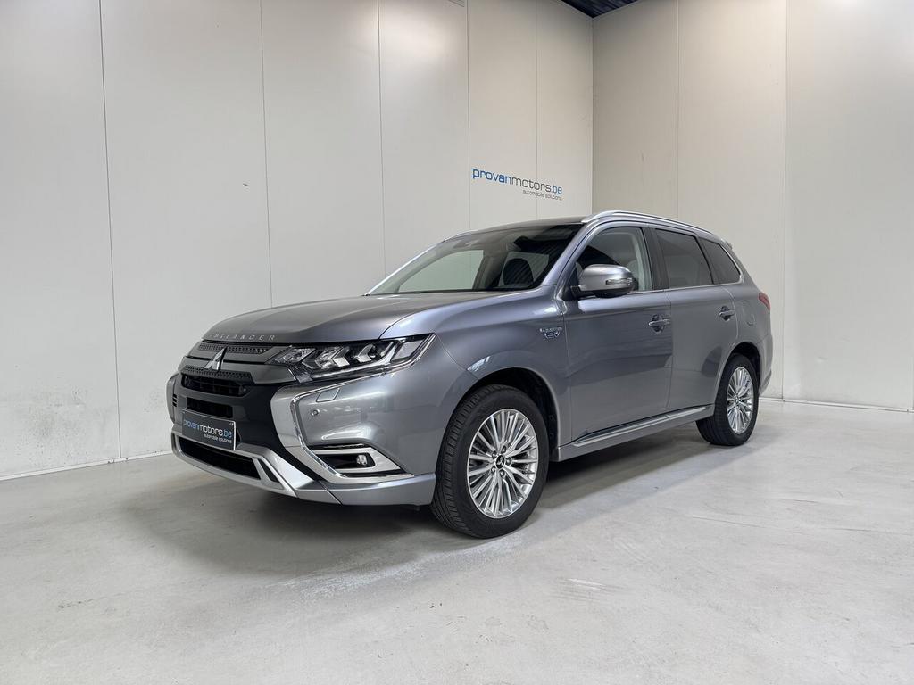 Mitsubishi Outlander 2.4 PHEV AWD Hybrid - Airco - Topstaat, Autos, Mitsubishi, Particulier, Outlander, 4x4, Air conditionné, Apple Carplay