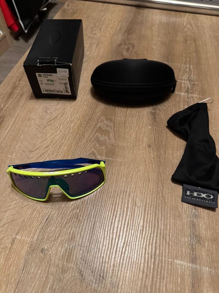 Oakley sutro, Ophalen, Zo goed als nieuw, Oakley
