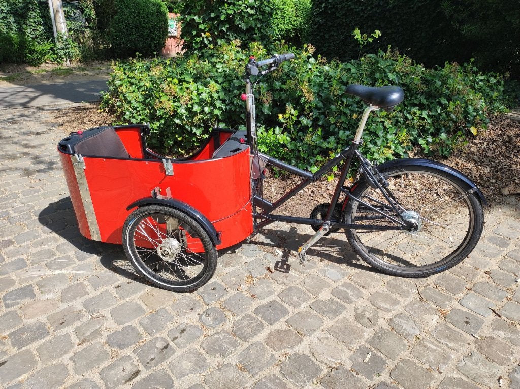 Nihola Family 4.0 bakfiets, Fietsen en Brommers, 4 kinderen of meer, Huif, Zo goed als nieuw, Trommelrem