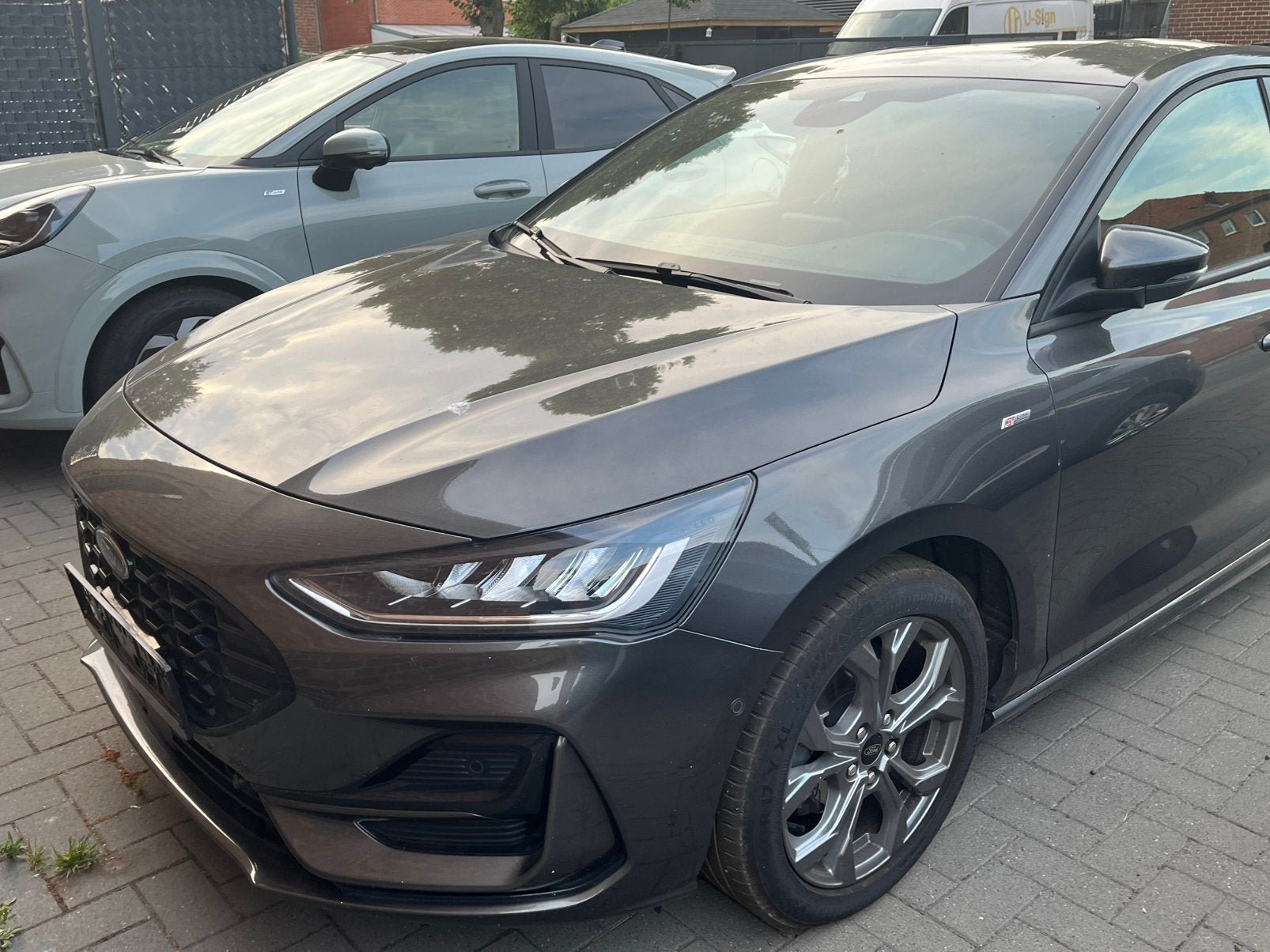 Ford Focus ST Hatchback Grijs, Auto's, Ford, Stof, Euro 6, Overige kleuren, 5 deurs