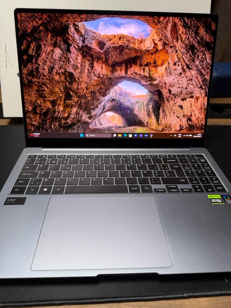 Galaxy book 4 ultra 32GB ram DDR5 intel i9 ultra 1TB SSD, Enlèvement, Comme neuf