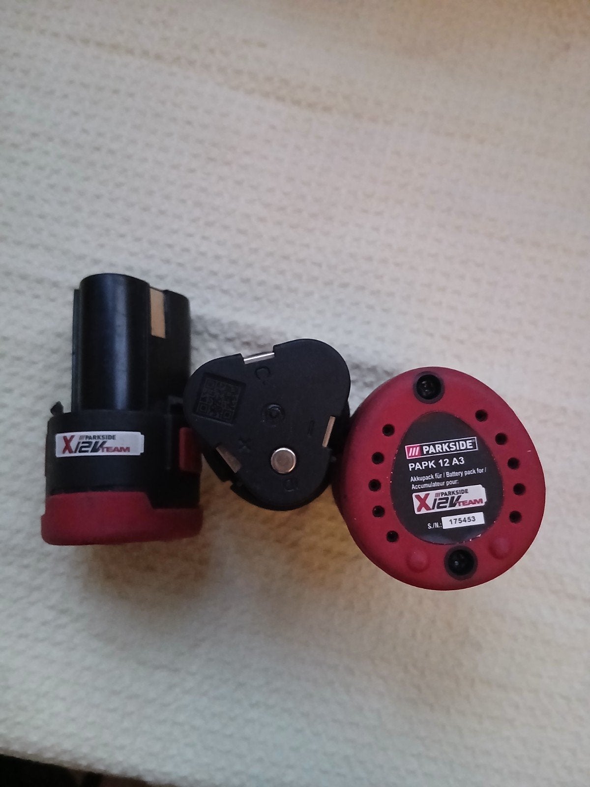 3 Parkside 12 V 2 Ah PAPK 12 A3, Hobby & Loisirs créatifs, Enlèvement ou Envoi