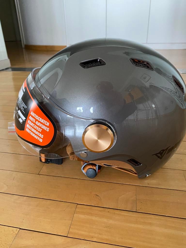 Stoere dames helm van DEMMfashion, nieuw !, Fietsen en Brommers, Fietsaccessoires | Fietshelmen, Nieuw, Dame, S, Ophalen