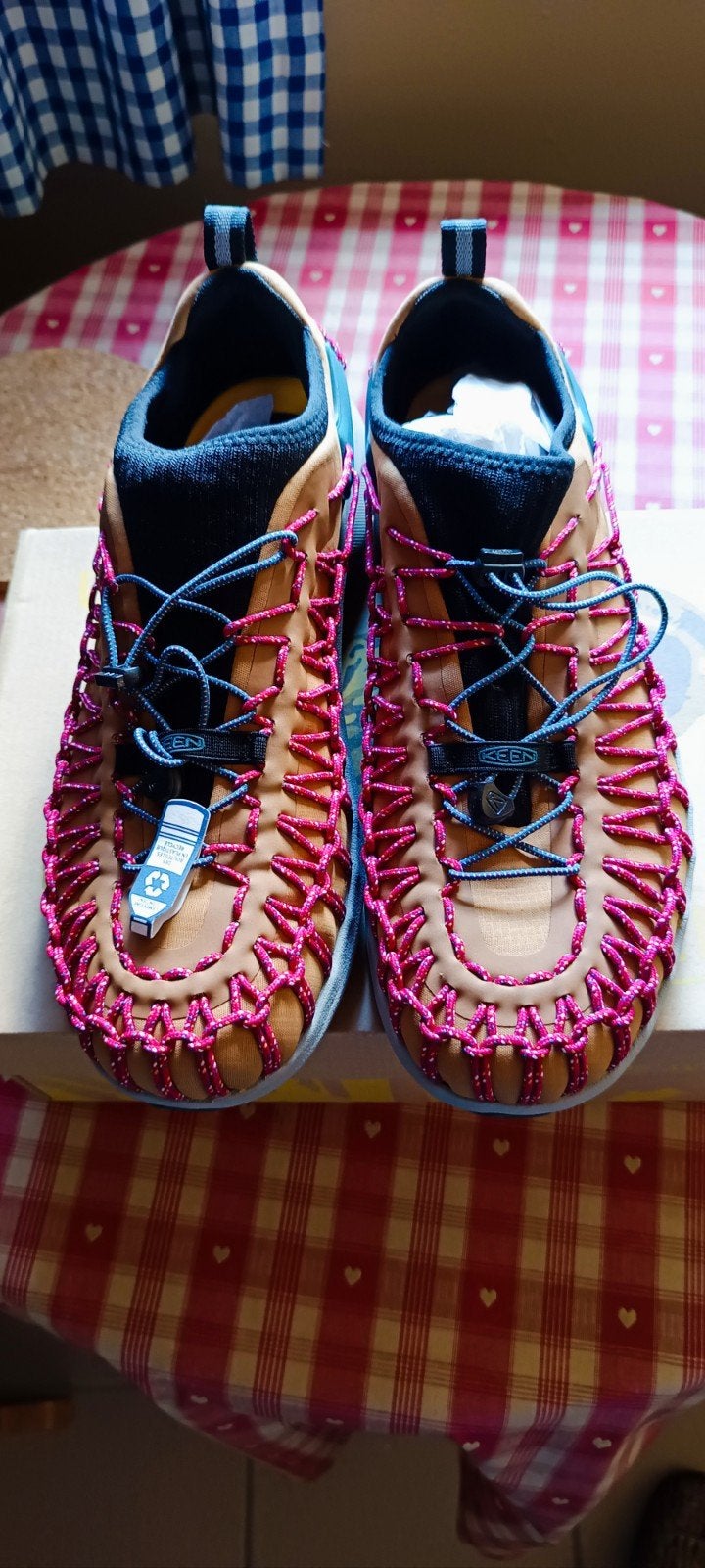 heren Keen UNEEK SNK SNEAKERS MAAT 46., Bruin, Nieuw, Ophalen of Verzenden, Sneakers