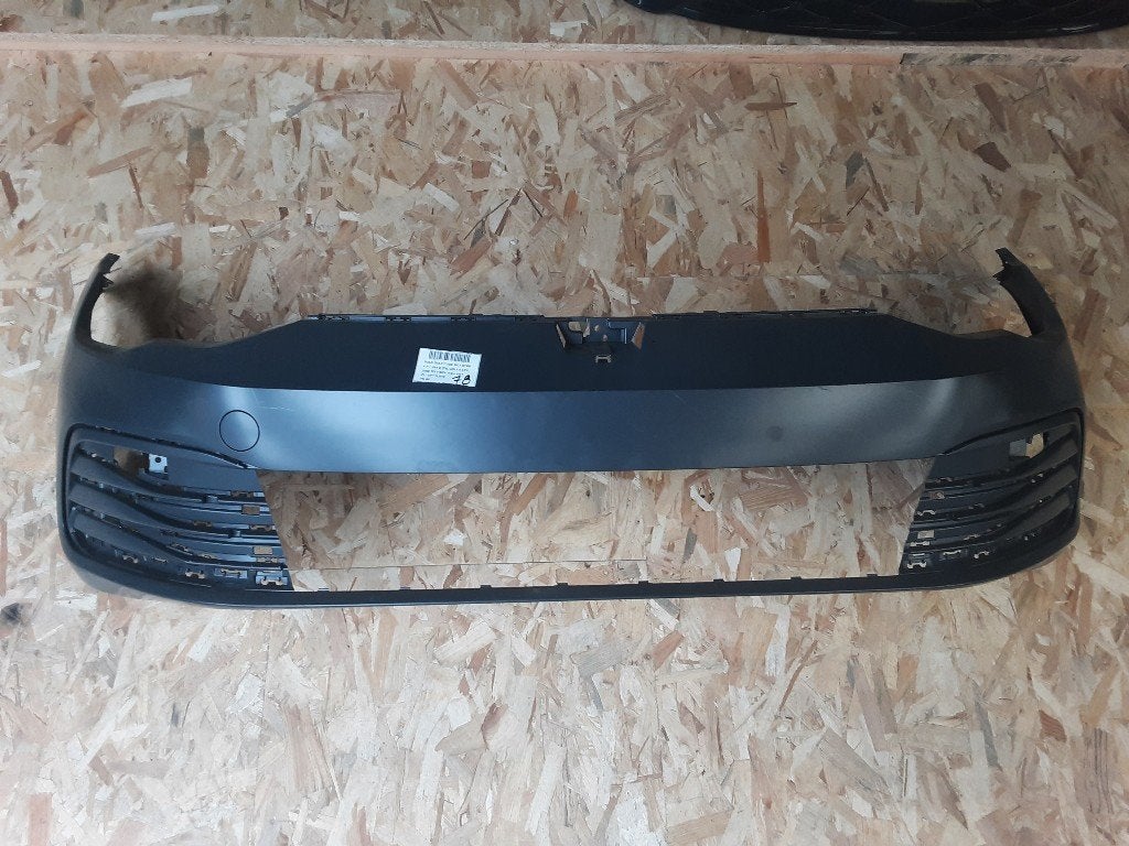 PARE-CHOCS AVANT Volkswagen Golf VIII (CD1) (5H0807221J), Pare-chocs, Volkswagen, Mevr. I. Hauben, Utilisé