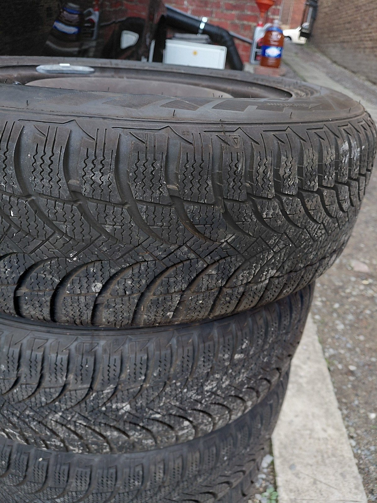 4 roues complet ford .pneus 175/65 14 82t, Enlèvement, Comme neuf