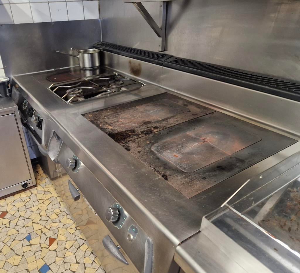 Matériel de cuisine professionnelle – Bon état, Articles professionnels, Enlèvement, Utilisé, Cuisinière, Friteuse et Grils
