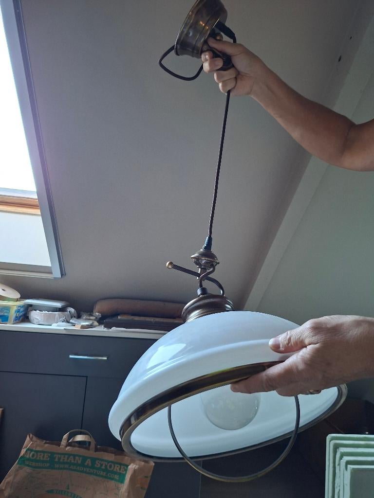 Hanglamp met glazen kap, Ophalen, Glas