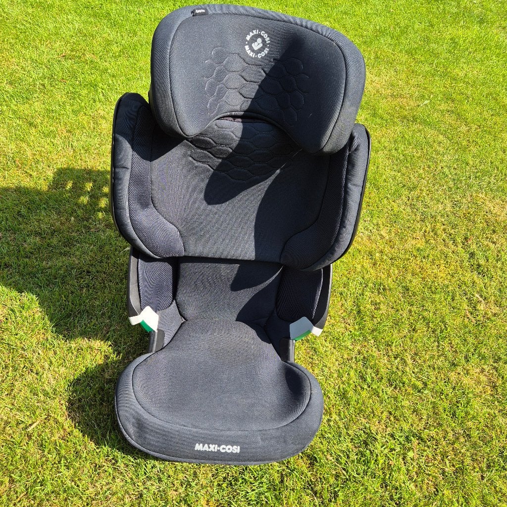 Autostoel Maxi Cosi Isofix 4 tot 12 jaar, Ophalen, 15 t/m 36 kg, Zo goed als nieuw, Isofix
