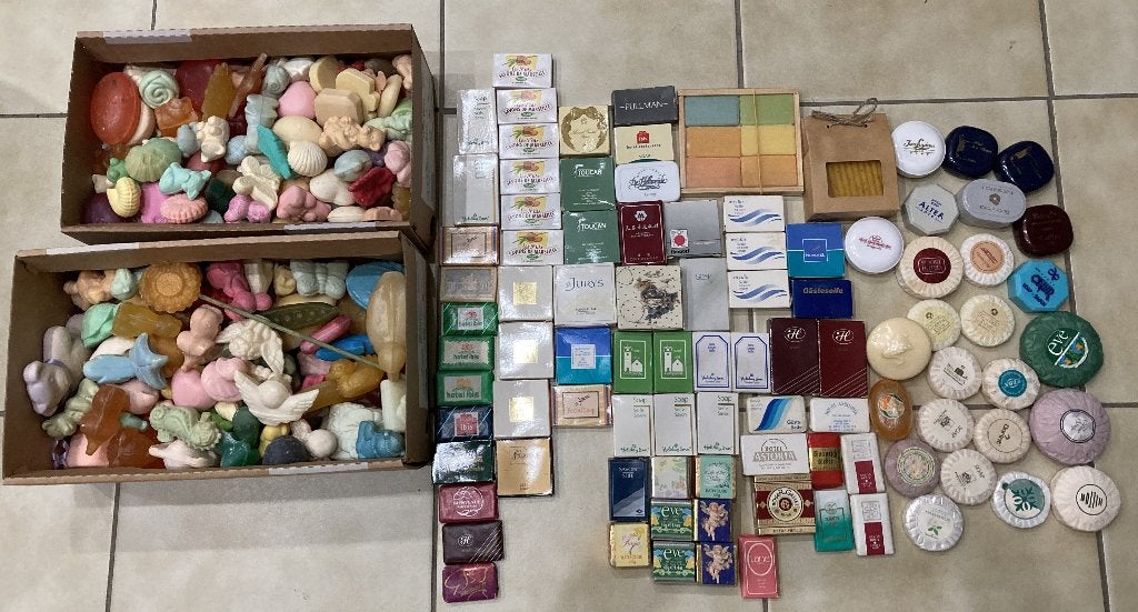 grote verzameling zeepjes (200 stuks), Collections, Collections complètes & Collections, Enlèvement ou Envoi
