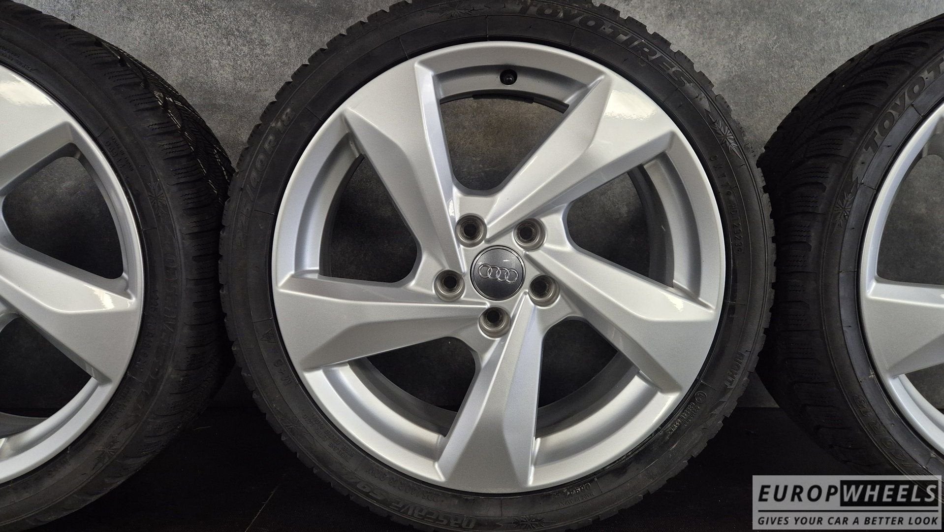 18 inch Audi A3 Winterbanden Volkswagen Golf 7 8 Caddy leon, Auto-onderdelen, 18 inch, Gebruikt, -, -