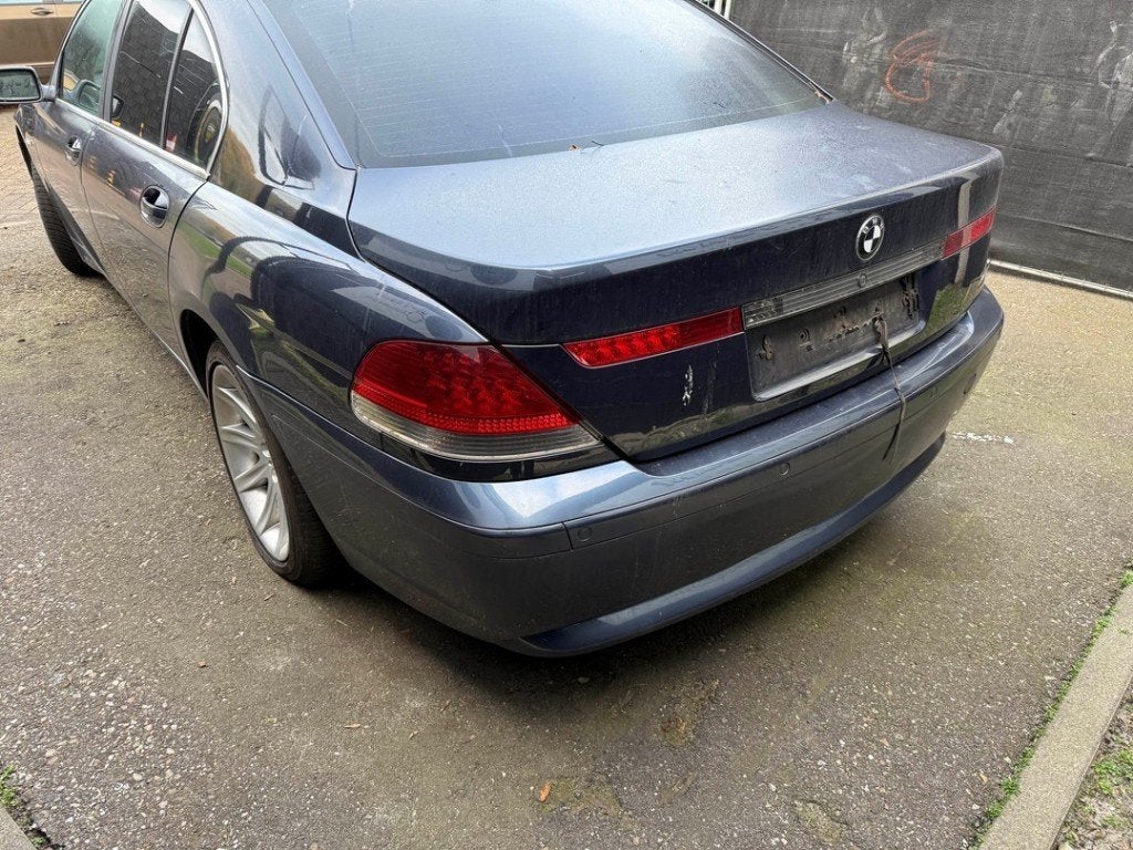 HAYON ARRIÈRE / MALLE BMW 7 serie (E65 / E66 / E67), Haillon arrière, Utilisé, BMW, Petuelring 130
80809  München, DE