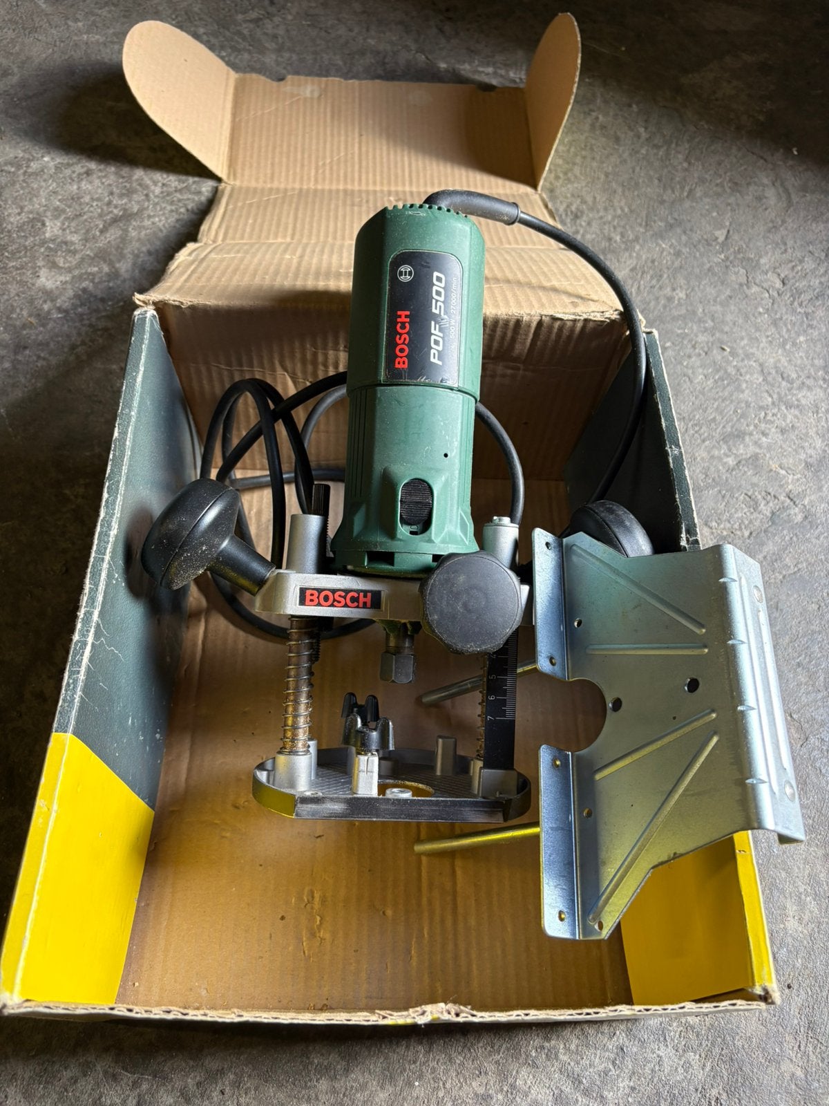Défonceuse Bosch pof500, Bricolage & Construction, Enlèvement, Comme neuf