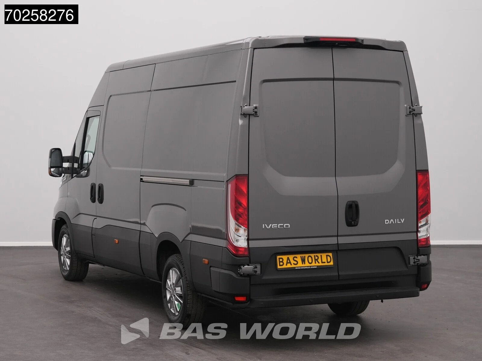 Iveco Daily 35S21 BPM VRIJ! 3.0L Automaat 2x Schuifdeur 210P, Stof, Euro 6, 4 cilinders, Iveco