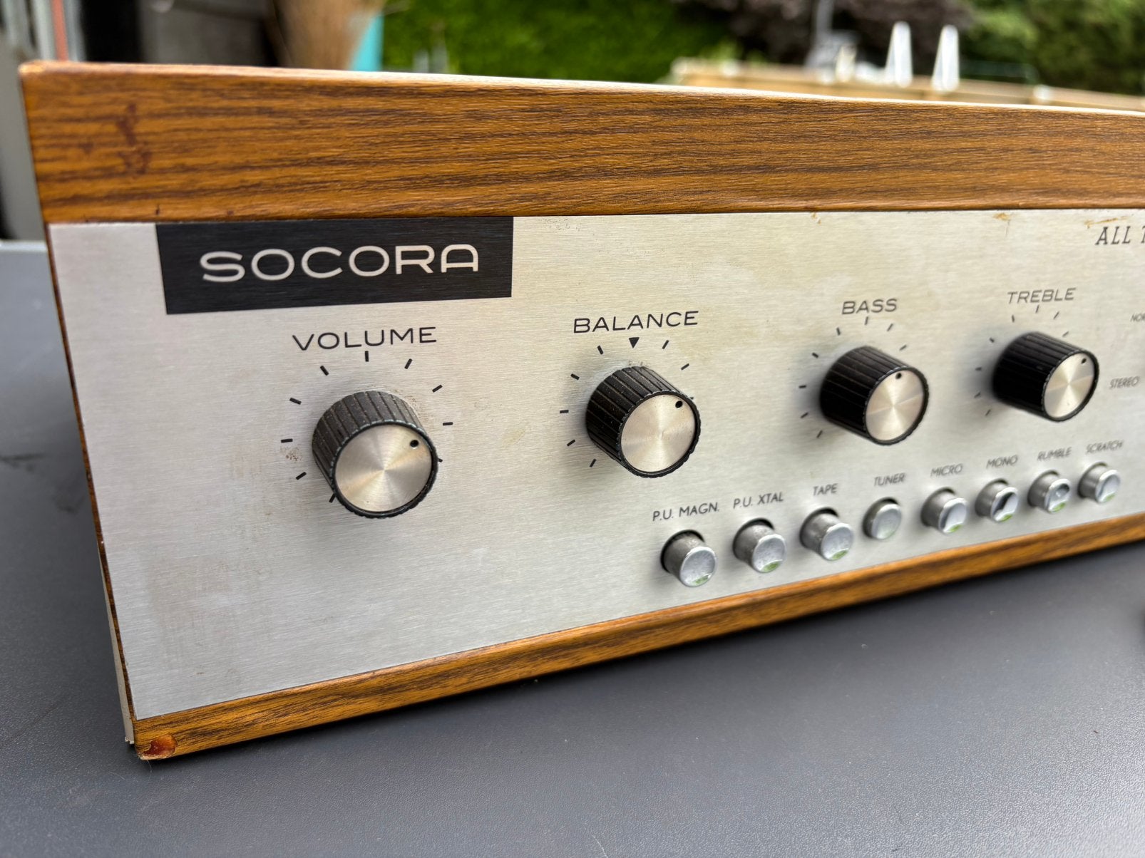 SOCORA BELGIUM '60 VINTAGE AMPLIFIER gaat aan - tot ziens, Ophalen of Verzenden