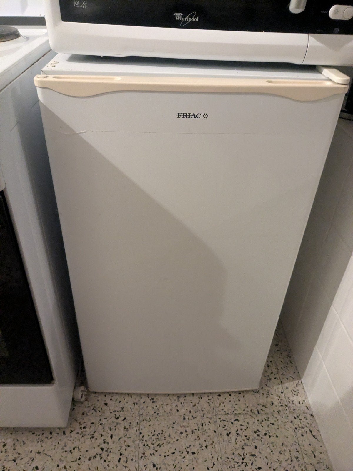 kleine koelkast Friac, Ophalen, Minder dan 60 cm, Minder dan 85 cm