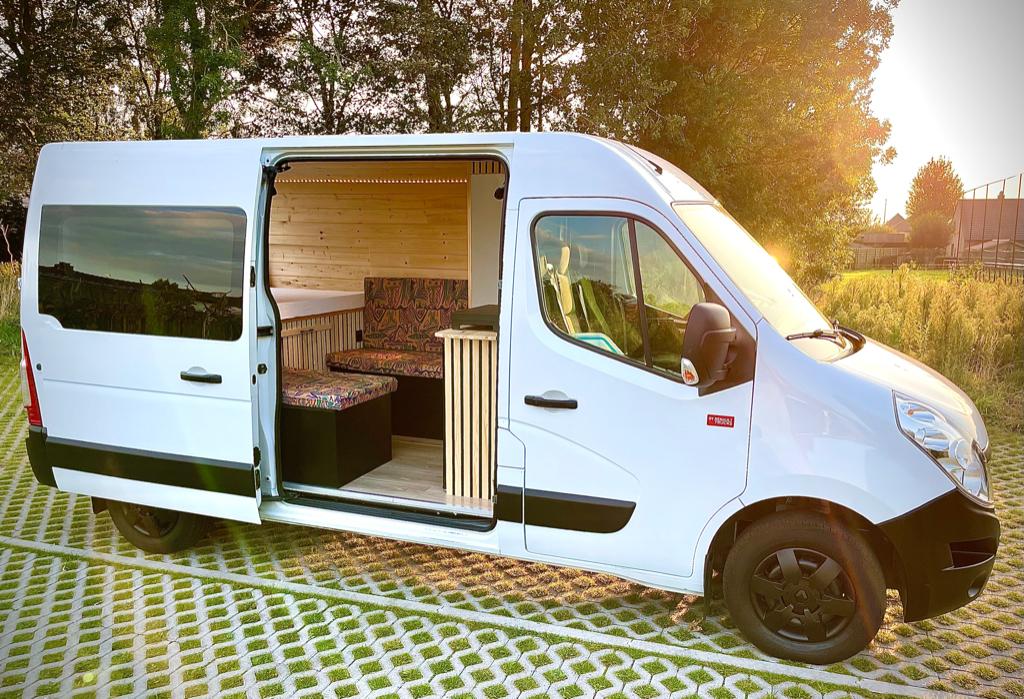 Renault Master Camper (2016), Chemisch toilet, Vloeistofverwarming, Douche, Tot en met 3