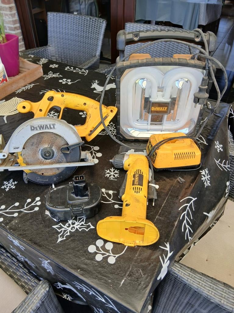 Dewalt 18v, Ophalen