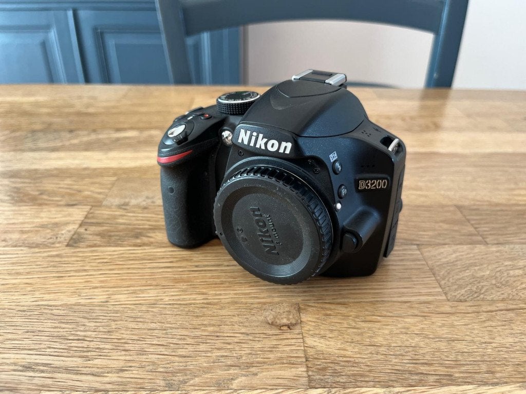 Nikon D3200 – reflex numérique – très bon état, Audio, Tv en Foto, Gebruikt, Spiegelreflex, Accu, Nikon