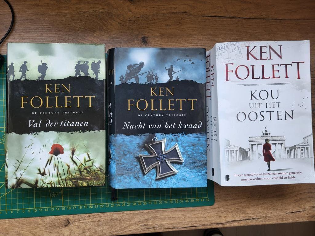 Ken Follet - De Century trilogie, Boeken, Ophalen of Verzenden, Gelezen