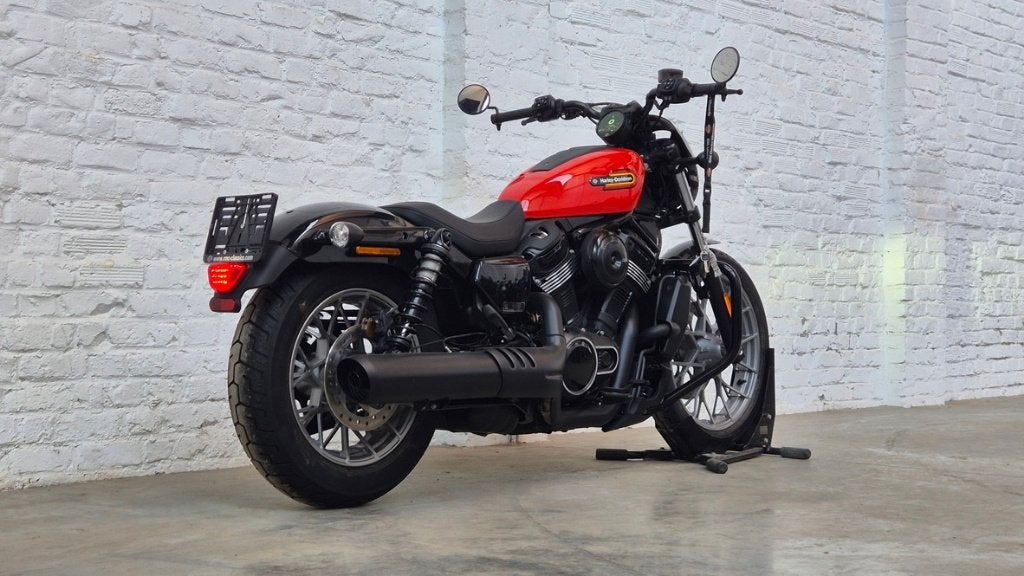 Harley-Davidson Nightster Special slechts 51km! @motomobilia, Motoren, 2 cilinders, Occasion, Bedrijf, ABS