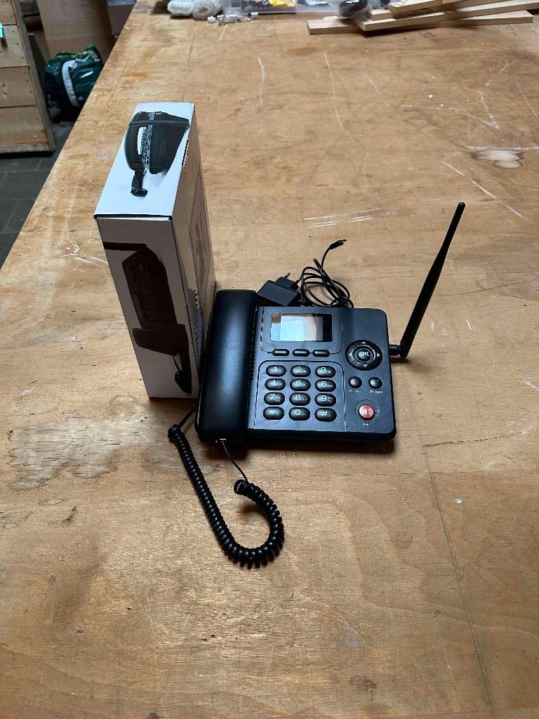 Vaste telefoon met simkaart - desktop gsm - 4G, Ophalen of Verzenden, Zo goed als nieuw, 1 handset