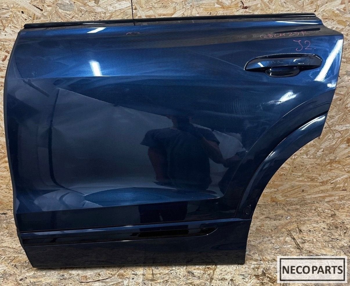 AUDI Q8 4M8 PORTIER DEUR LINKS ACHTER ALLES LEVERBAAR!!!, Gebruikt, -, Achter, -