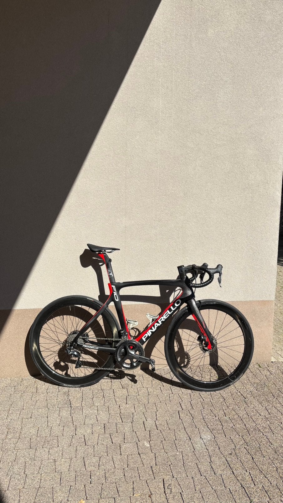 Pinarello dogma f10 disc shimano ultegra di2, Fietsen en Brommers, Ophalen, Zo goed als nieuw