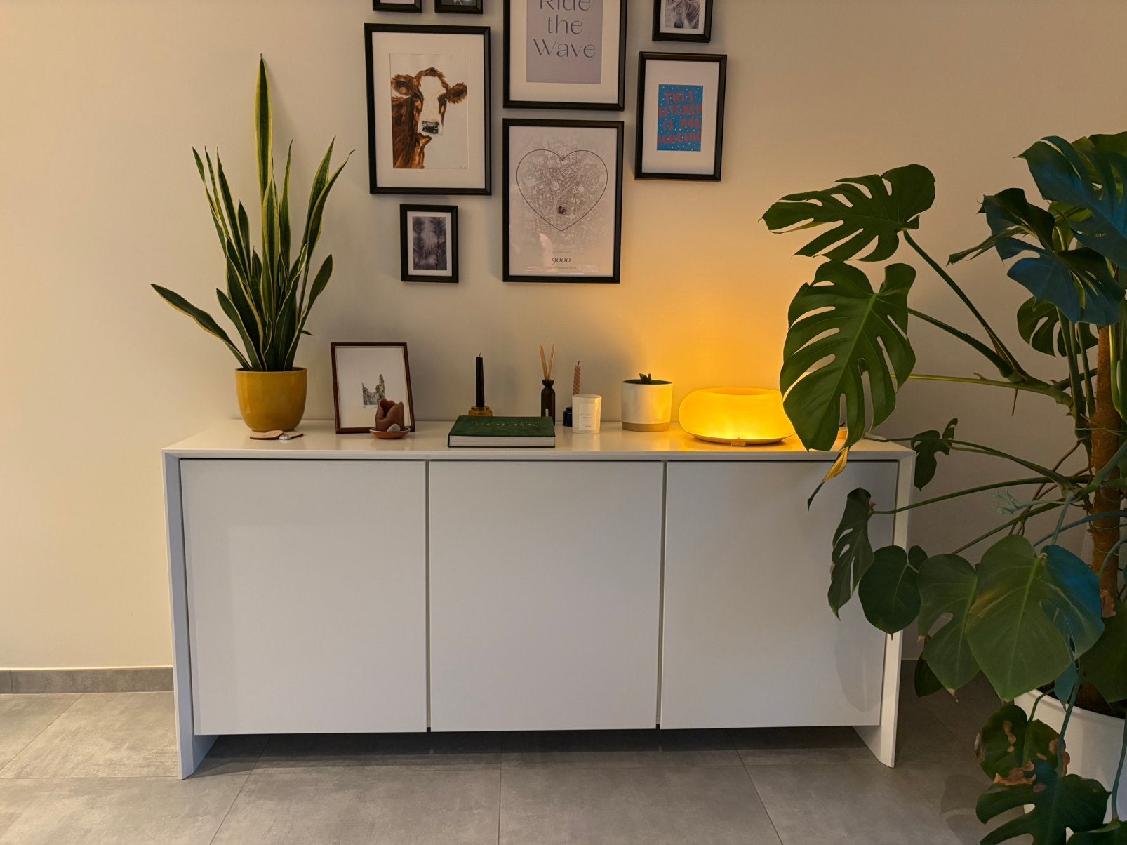 Witte dressoirkast, Ophalen, Met deur(en), 75 cm of meer, 50 tot 100 cm