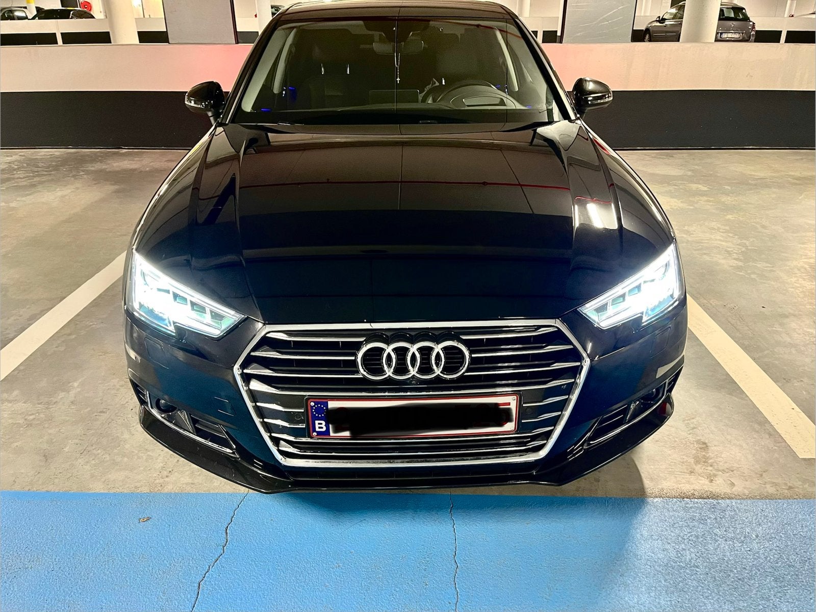 Unieke audi a4 2.0tdi automaat Matrix full option 96.000km, Auto's, Automaat, 4 deurs, 4 cilinders, A4