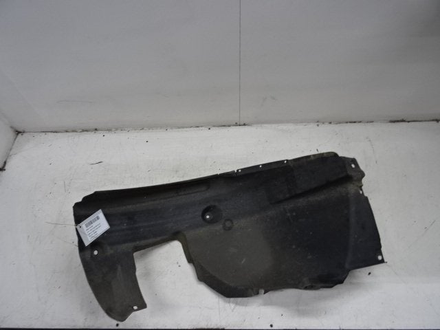 PARE BOUE AVANT GAUCHE BMW 1 serie (E81) (01-2006/09-2012), Utilisé, Avant, BMW, Garde-boue