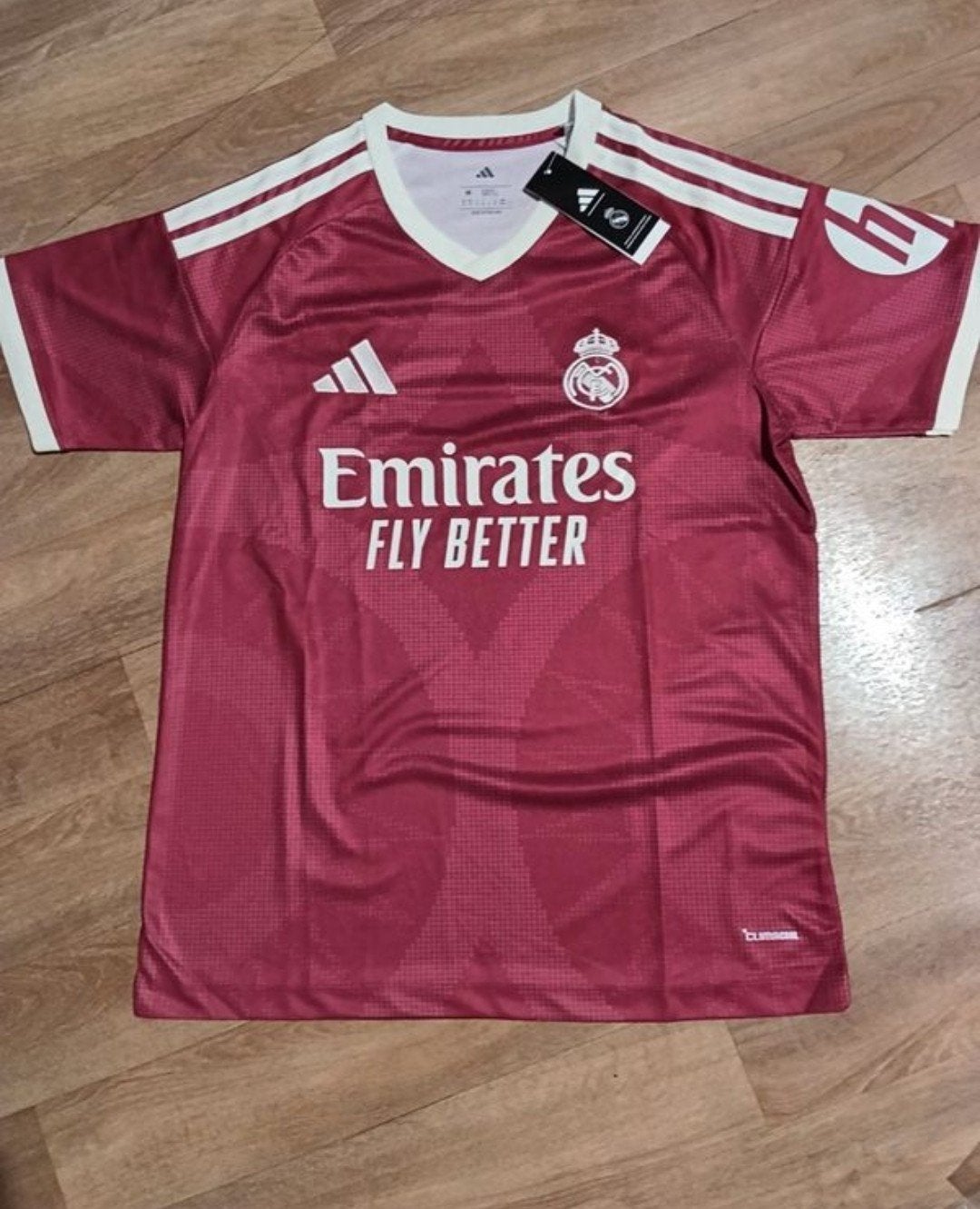 Voetbalshirt van Real Madrid., Sport en Fitness, Verzenden, Shirt