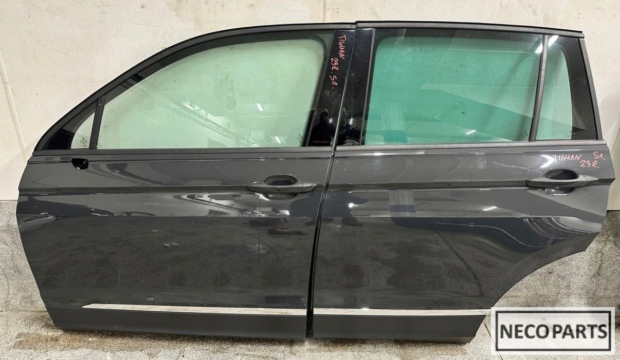 VW TIGUAN 5NA FACELIFT PORTIER DEUR VOOR ACHTER LINKS, Gebruikt, Volkswagen, -, Ophalen of Verzenden