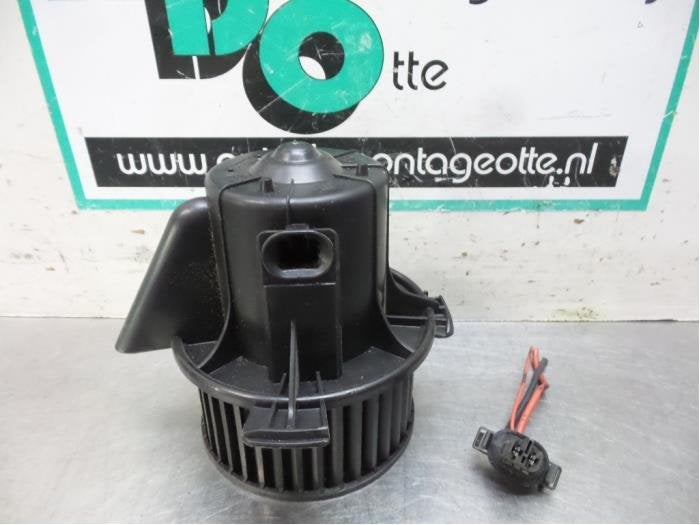Moteur de ventilation chauffage d'un Citroen C4 (C4 04-), Autos : Pièces & Accessoires, -, 3 mois de garantie, Utilisé, -