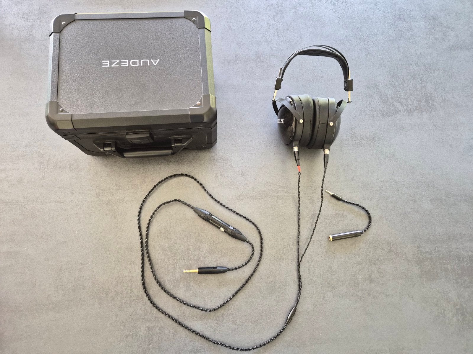Audeze LCD-2C Classic (gesloten), Audio, Tv en Foto, Verstelbaar, Zo goed als nieuw, Zwart, Studio / DJ