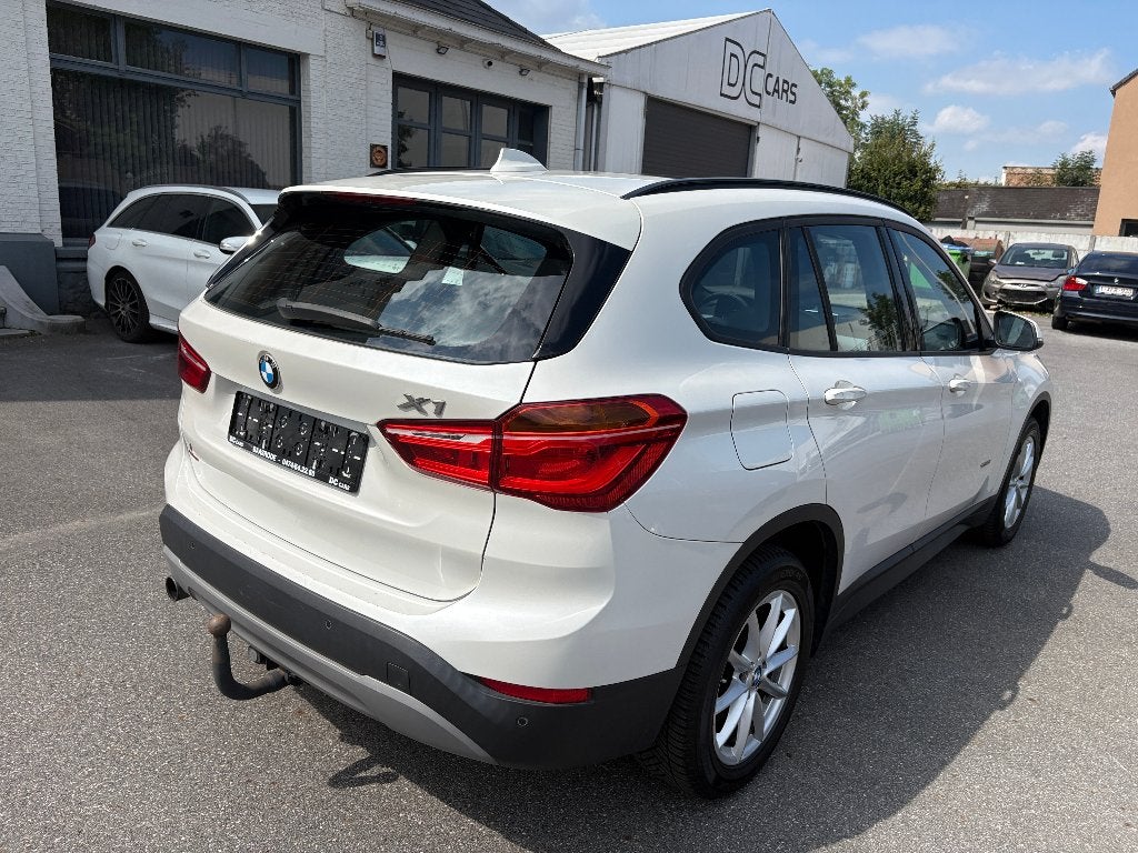 BMW X1 1.5i sDrive automaat, Wit, Leder, Bedrijf, 5 zetels