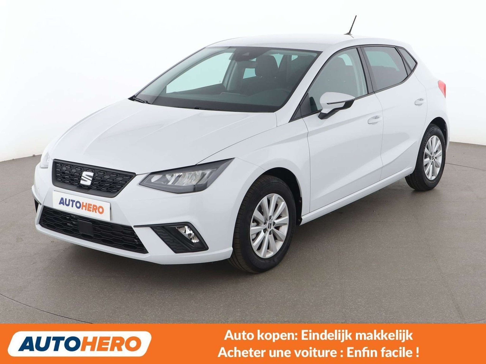 SEAT Ibiza 1.0 TSI Style (bj 2023, automaat), Auto's, Stof, Gebruikt, 5 zetels, 5 deurs