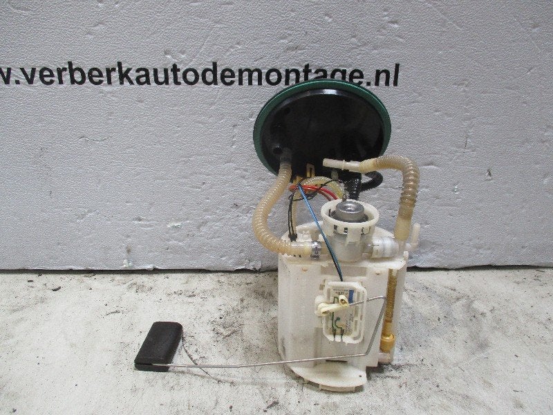 POMPE CARBURANT ELECTRIQUE S-type (X200) (4r83-9h307-eb), Campus Kronberg 7
61476  Kronberg im Taunus, DE, Utilisé, Jaguar, Jaguar Land Rover Deutschland GmbH